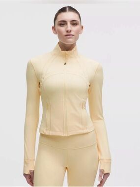 Lululemon Buttercream Cropped Define Jacket